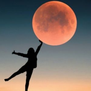 Meet your Posher, Mirtha